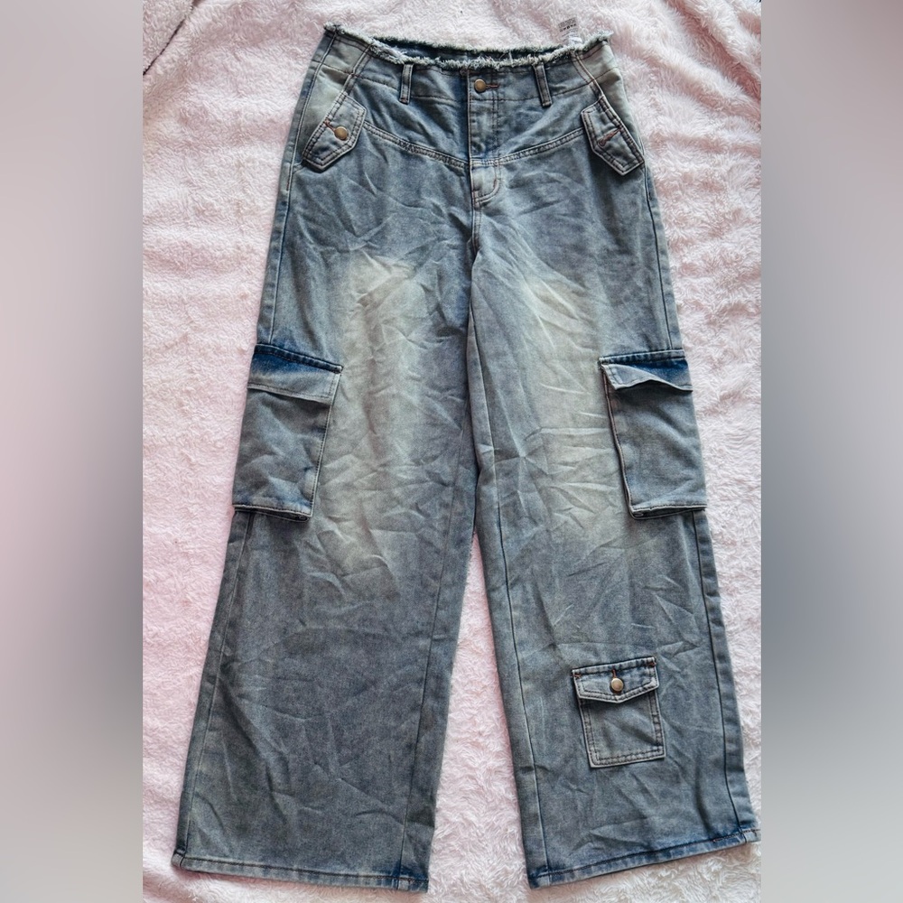 SHEIN Light Blue Distressed Denim Pants